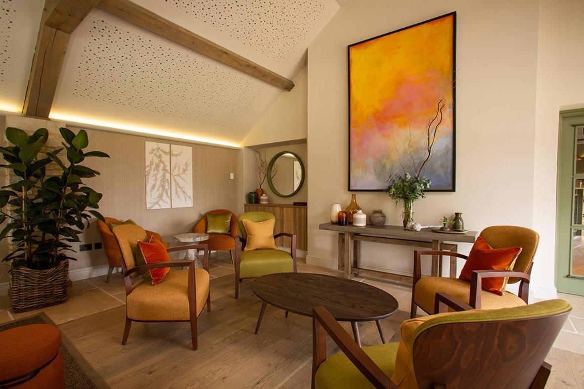 Falcon Hotel Towcester Dış mekan fotoğraf