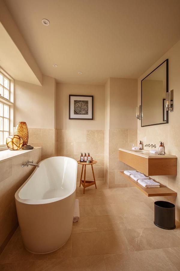 Falcon Hotel Towcester Dış mekan fotoğraf