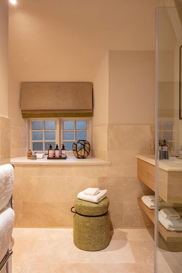 Falcon Hotel Towcester Dış mekan fotoğraf