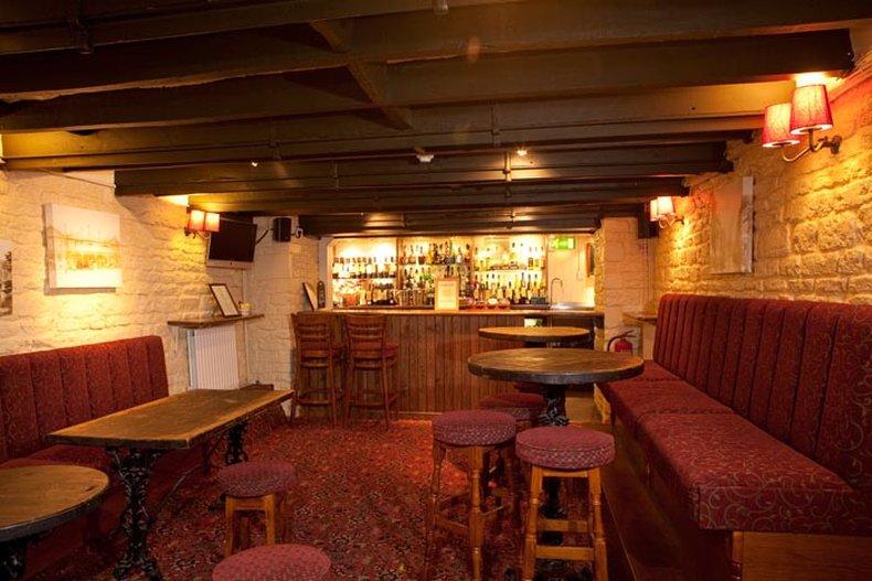 Falcon Hotel Towcester Restoran fotoğraf